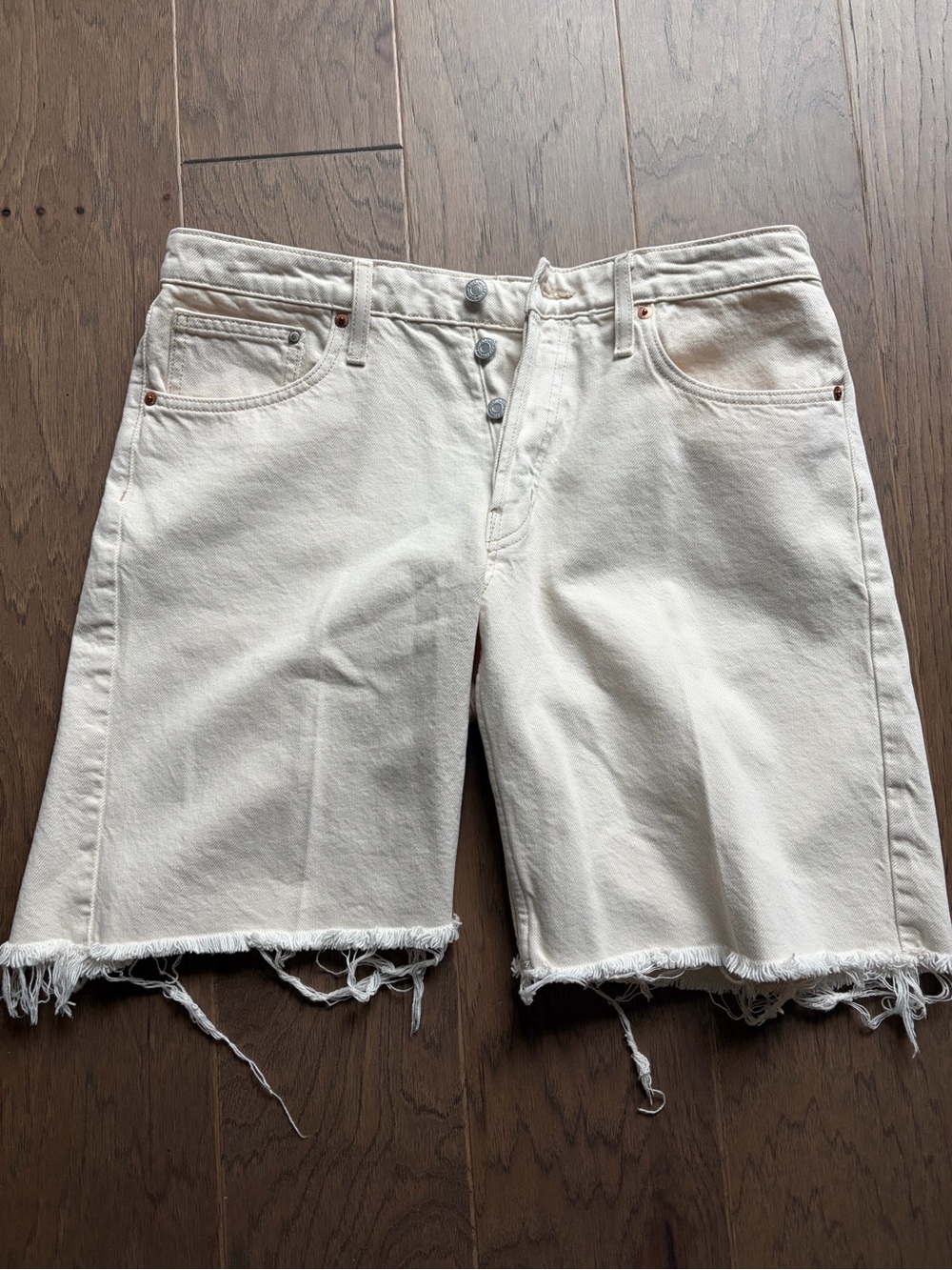 H&M (& Denim) Cream/Off-White Denim Jean Shorts with Frayed Hem